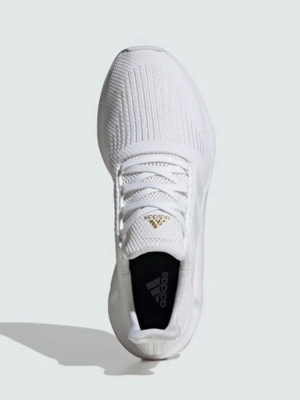 adidas swift run